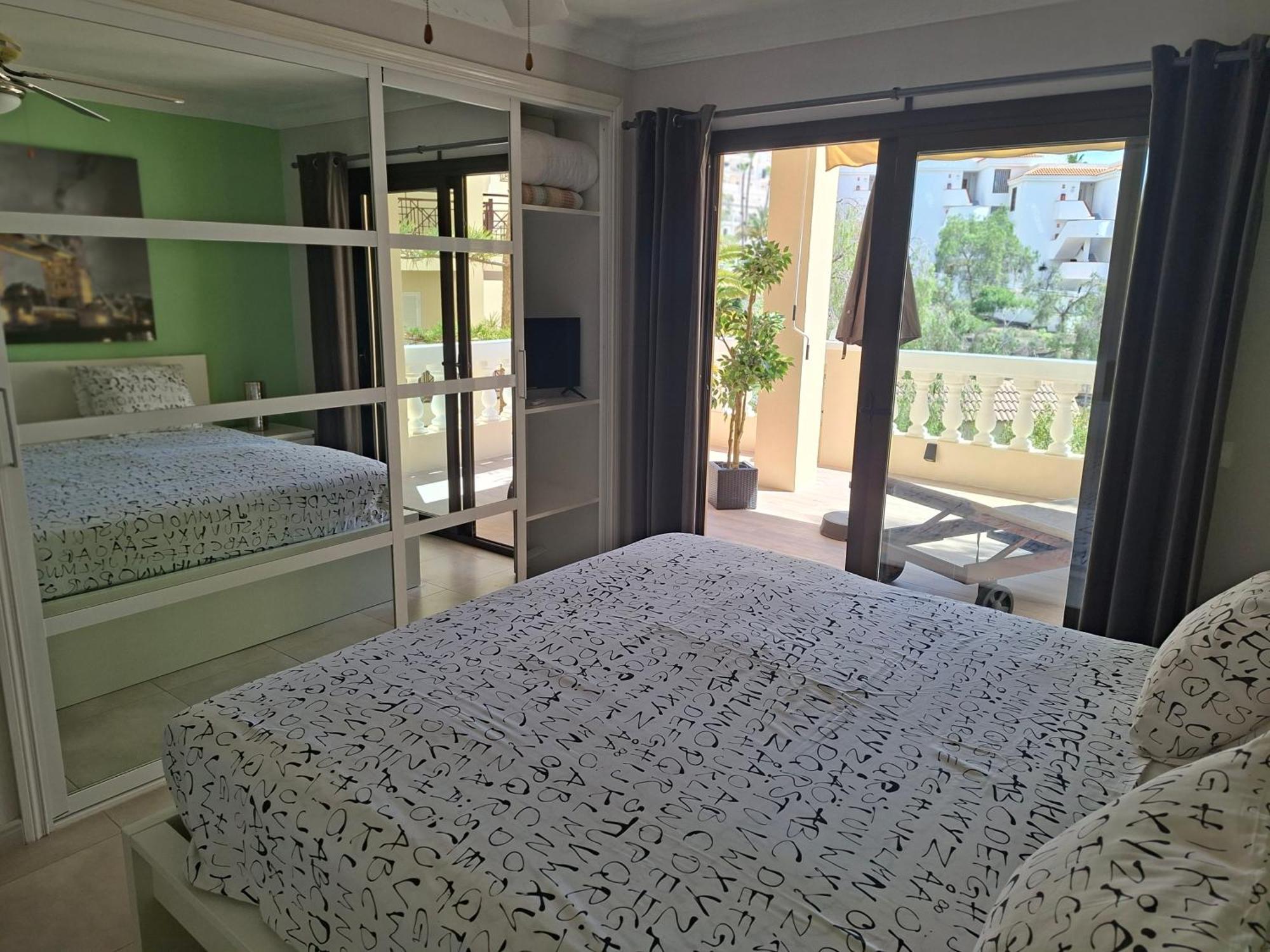 Nice 1 Bedroom Apartment Los Cristianos Los Cristianos  Exteriér fotografie